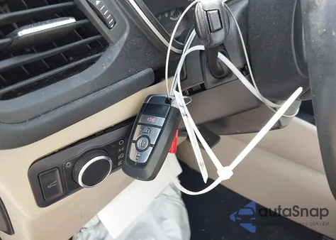 2022 Ford Escape Se z USA, uszkodzony, nr VIN 1FMCU0G63NUB98483